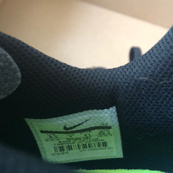 nike cleats - Picture 4 of 4